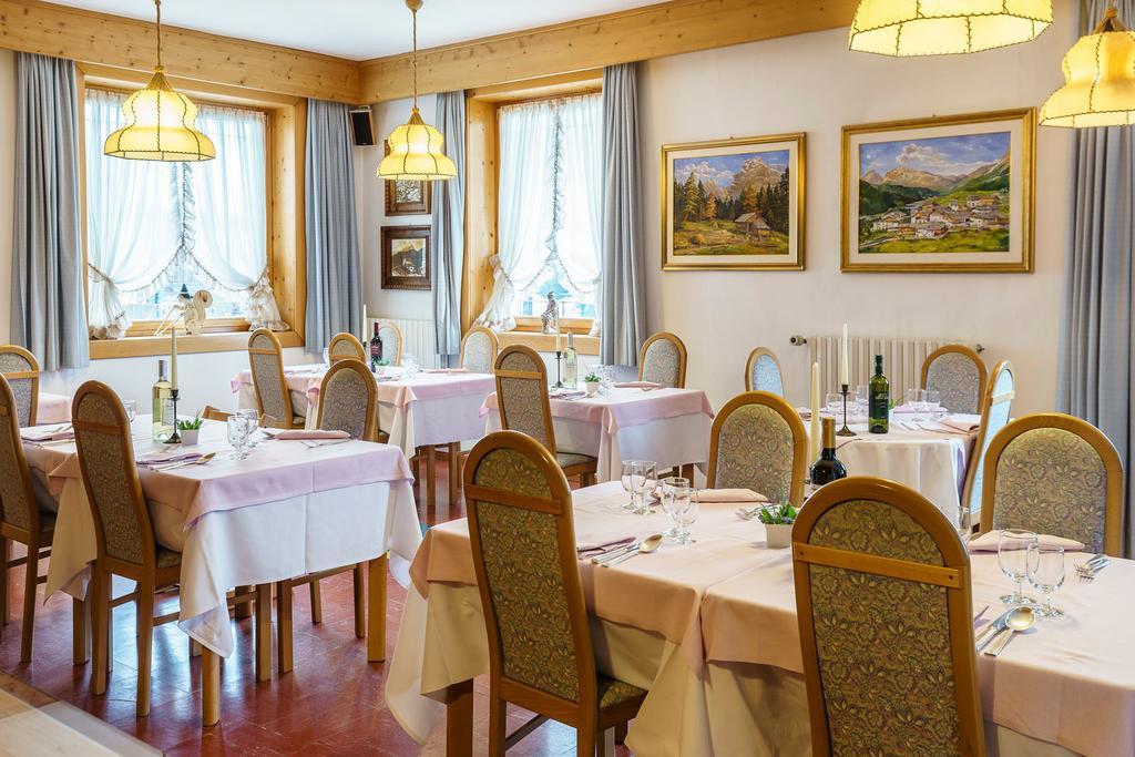 Hotel Roma San Vito di Cadore Luaran gambar