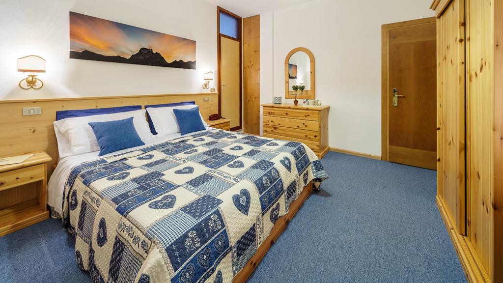 Hotel Roma San Vito di Cadore Bilik gambar